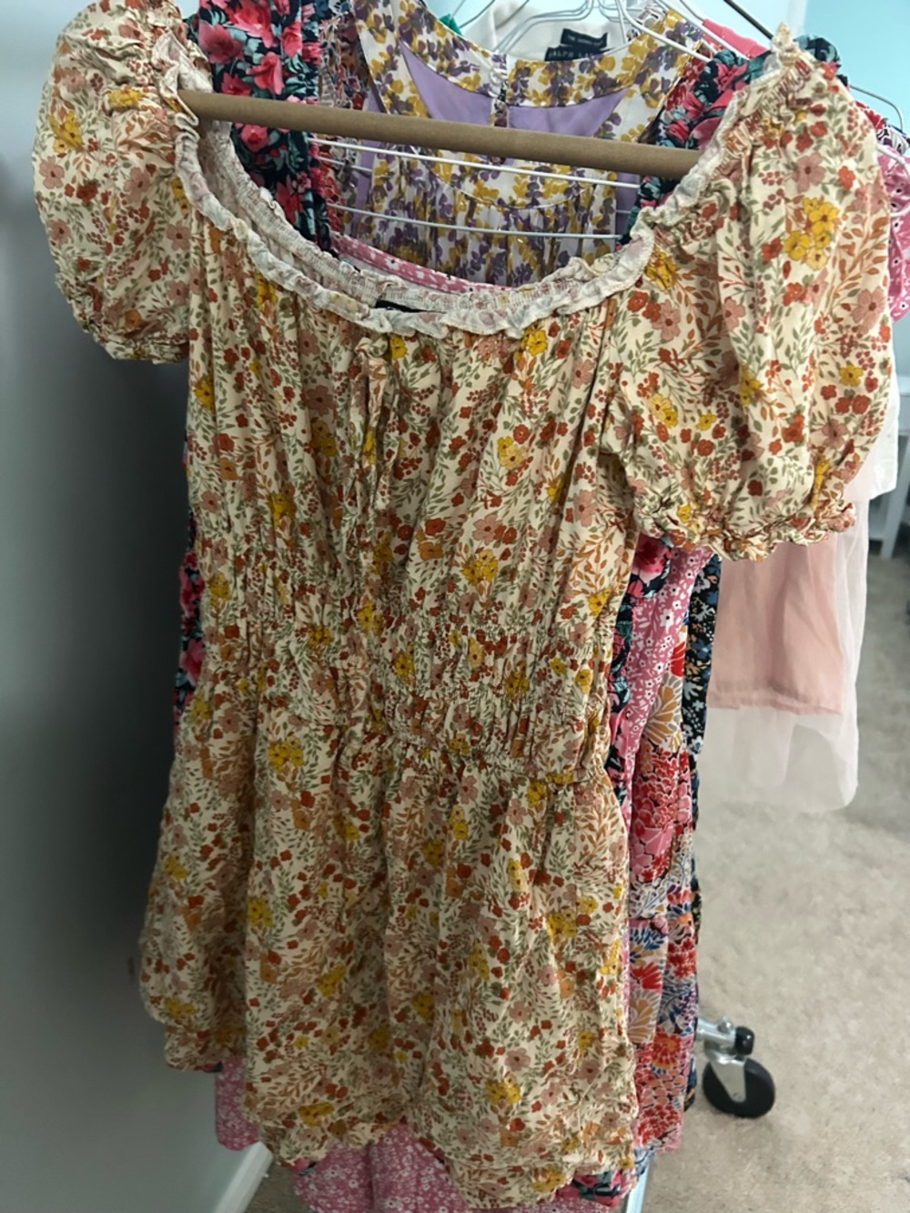 Reseller bundle women’s teen clothing branded dresses romper shorts. Leith - Picture 7 of 16